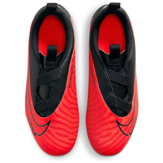 Nike JR Phantom GX Academy FG/MG Nike JR Phantom GX Academy FG/MG